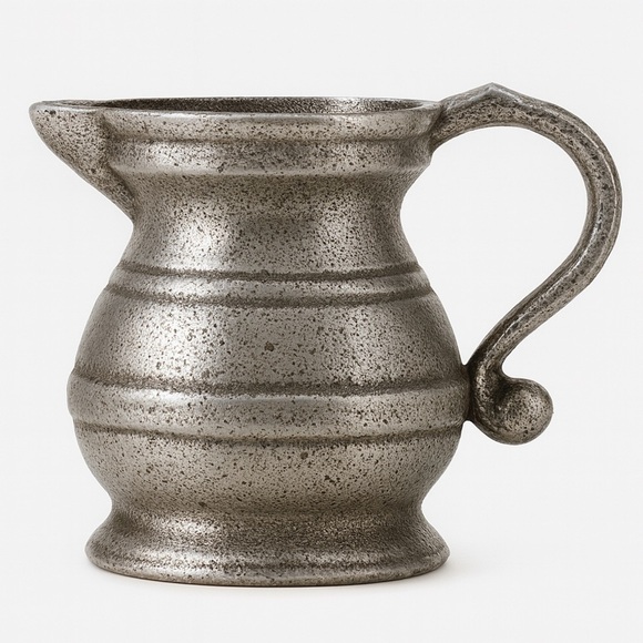 Vintage Wilton Armetale Small Pewter Creamer - Picture 1 of 7